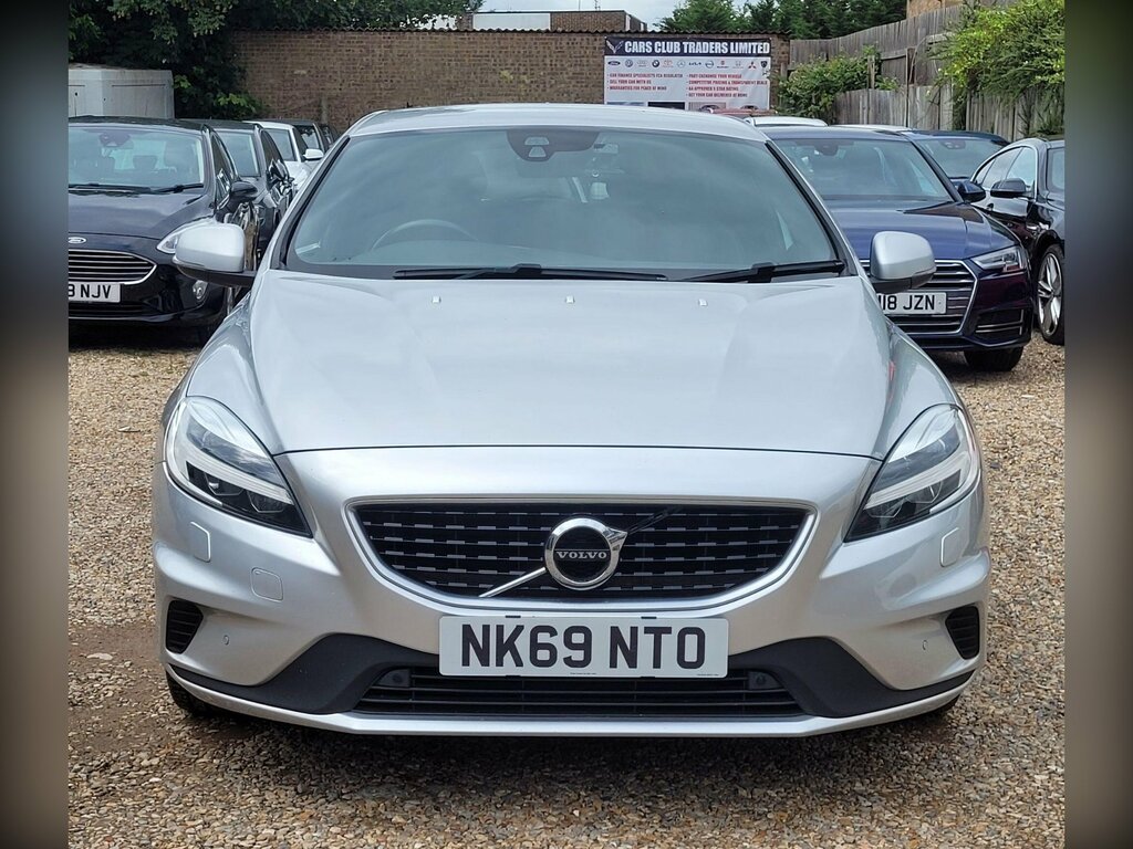 Volvo V40 1.5 T2 R-design Edition Euro 6 Ss NK69NTO Silver #3