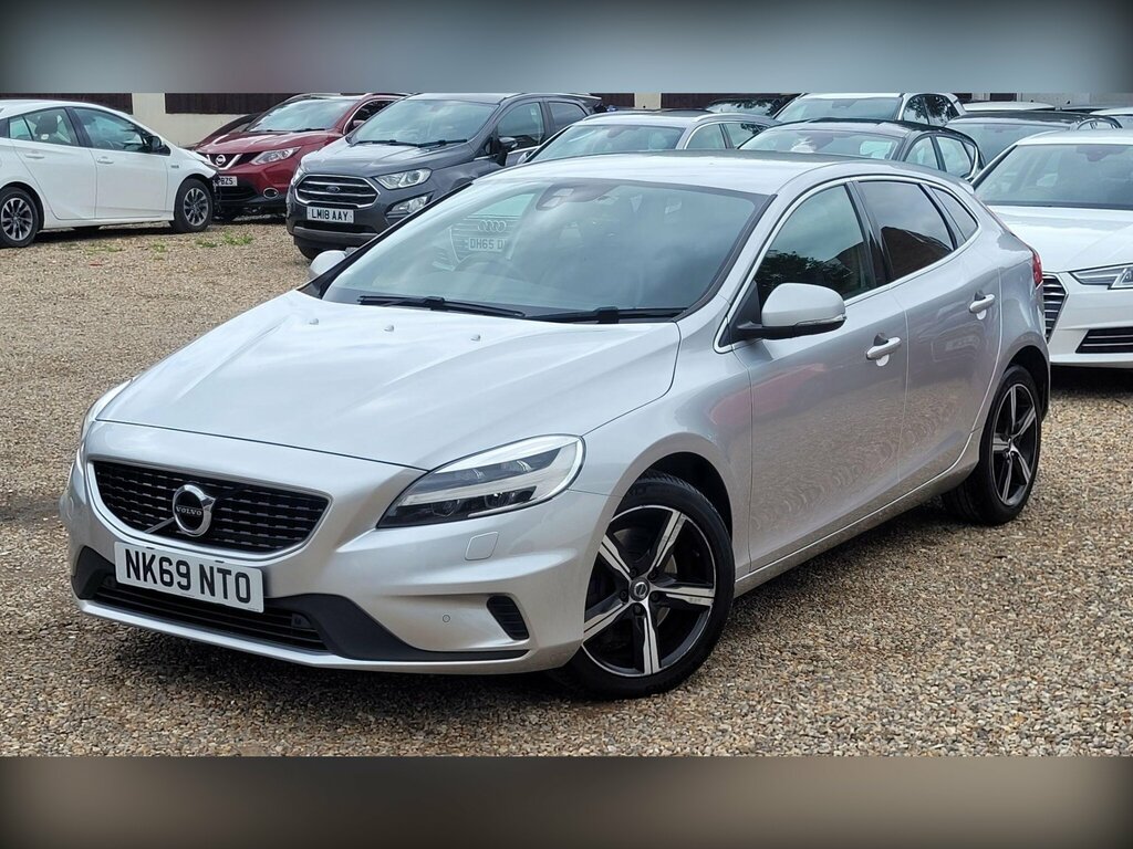 Volvo V40 1.5 T2 R-design Edition Euro 6 Ss NK69NTO Silver #2