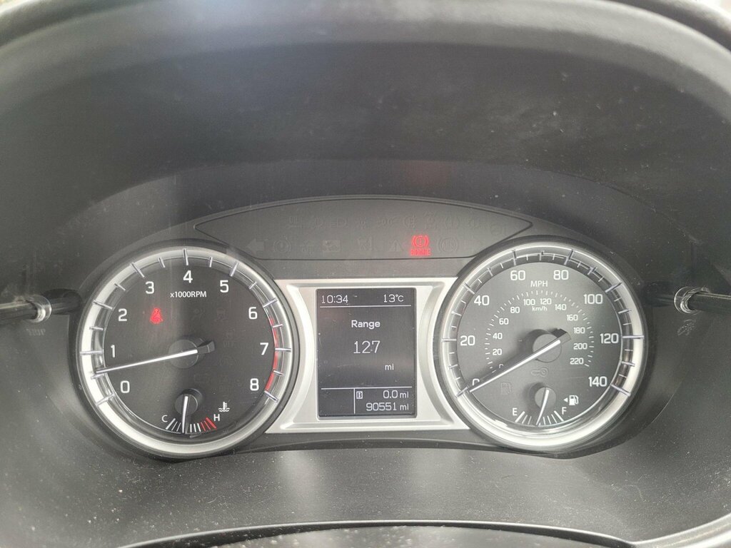 Suzuki Vitara Suv White #18