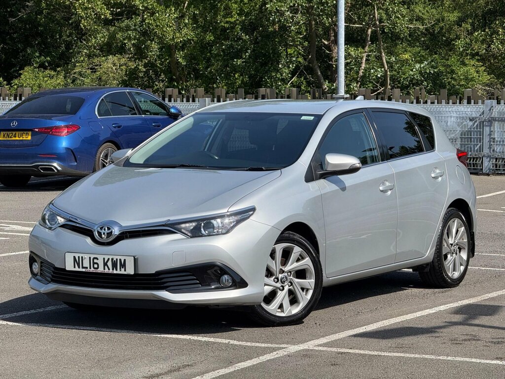Toyota Auris 1.2 Vvt-i Design Euro 6 Ss NL16KWM Silver #3