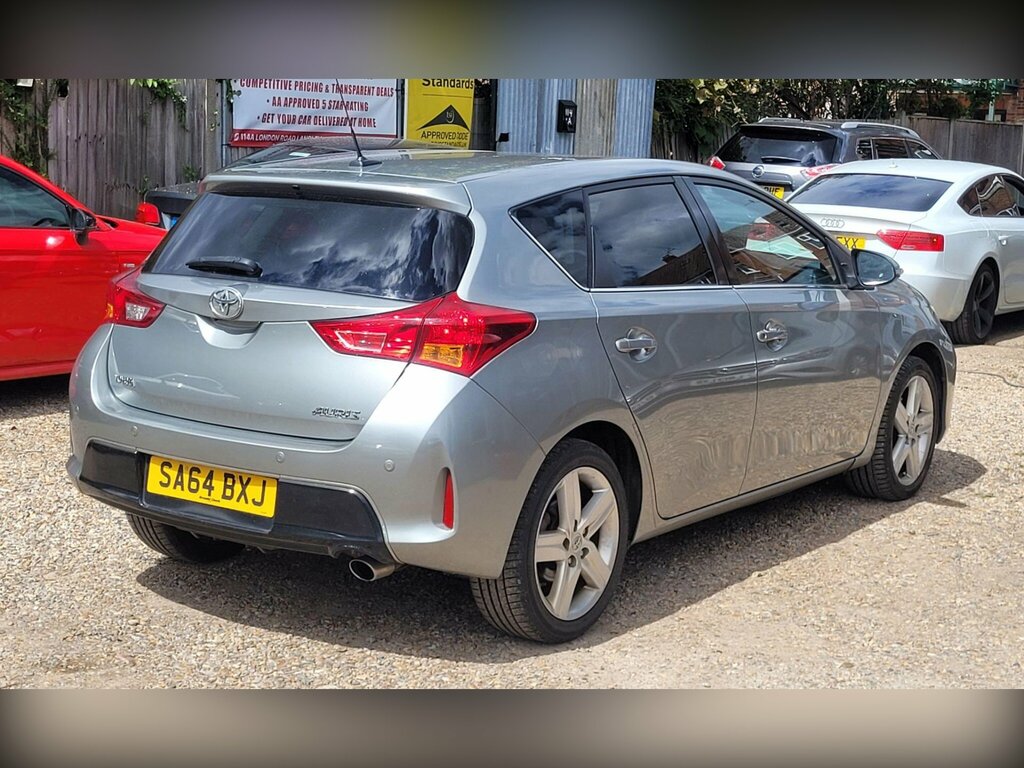 Toyota Auris 1.6 V-matic Excel Euro 5 SA64BXJ Grey #4