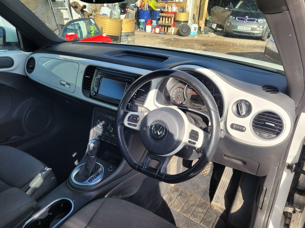 Volkswagen Beetle 1.2 Tsi Design Dsg Euro 5 White #5