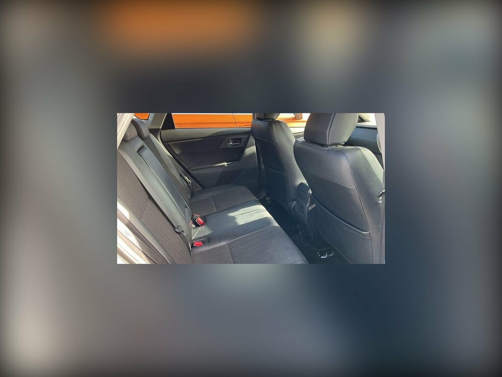Toyota Auris 1.6 V-matic Excel Euro 5 White #4