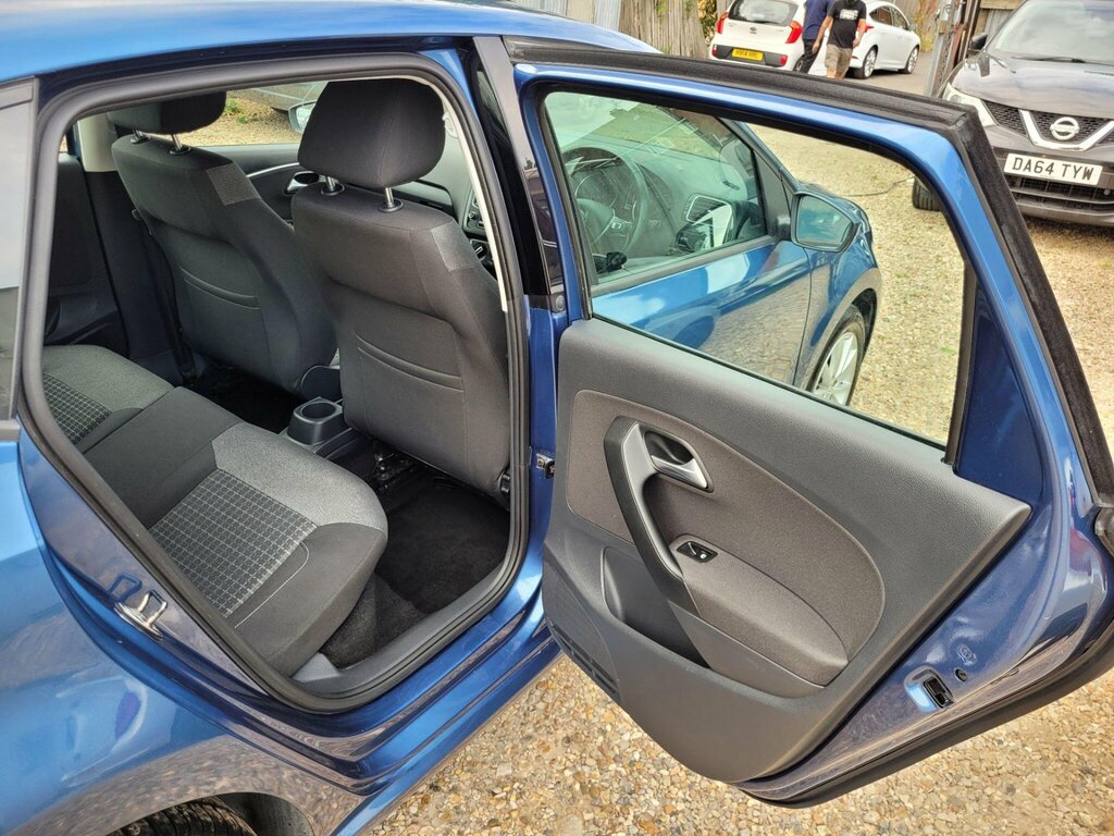 Volkswagen Polo 1.4 Tdi Bluemotion White #27