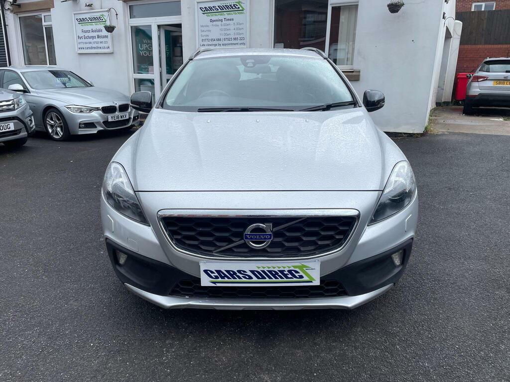 Volvo V40 Cross Country 1.6 D2 Lux Hatchback Silver #2