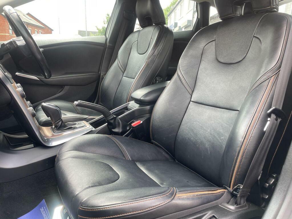 Volvo V40 Cross Country Cross Country Lux D2 Black #15