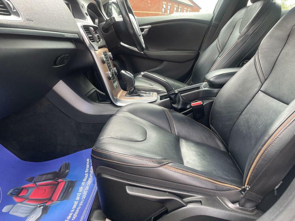 Volvo V40 Cross Country Cross Country Lux D2 Black #16
