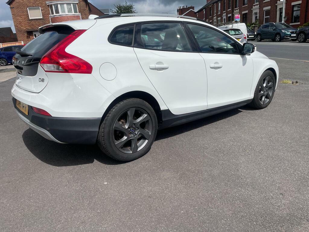 Volvo V40 Cross Country Cross Country Lux D2 Black #5