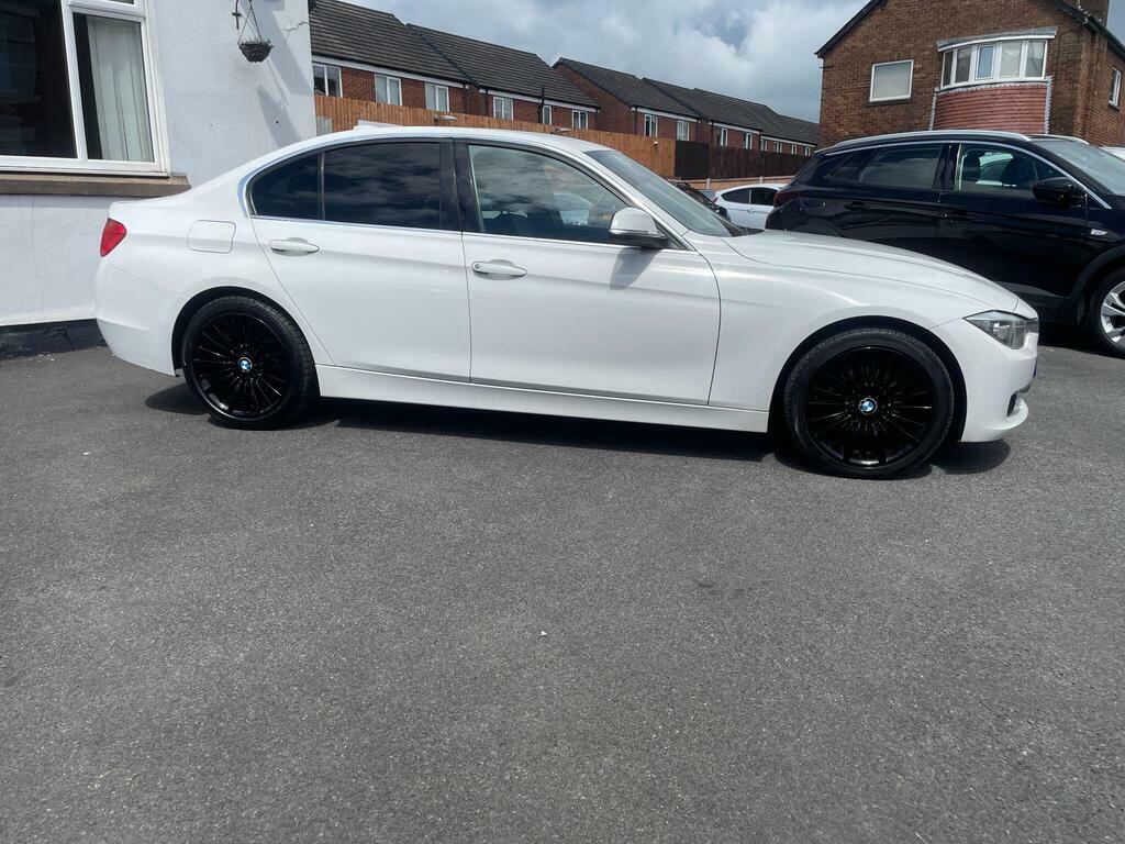 BMW 3 Series 2.0 320D Luxury Saloon YE13EJC White #4
