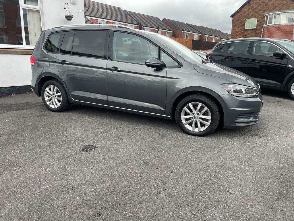 Volkswagen Touran 1.6 Tdi Bluemotion Tech Se Mpv Grey #4