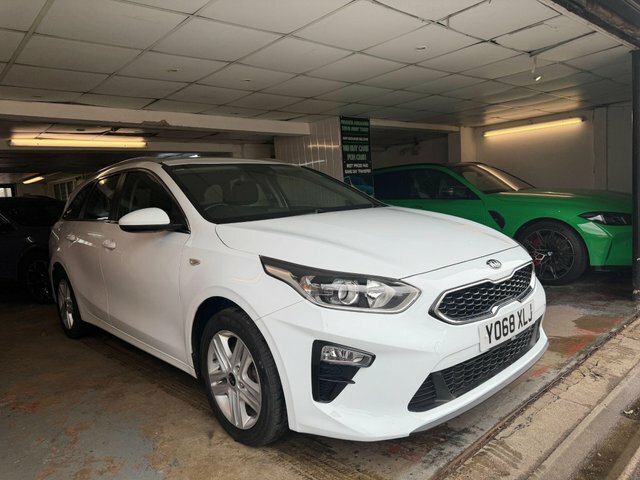Kia Ceed 1.6 Crdi Eco 2 Sportswagon Euro 6 S S YO68XLJ White #3
