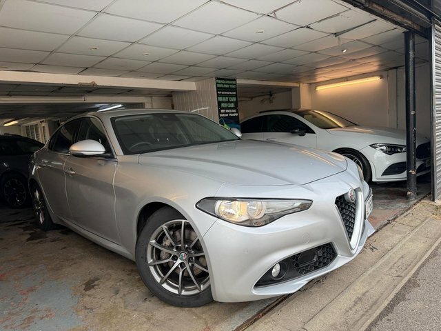 Alfa Romeo Giulia 2.2 Td Tecnica Euro 6 S S Silver