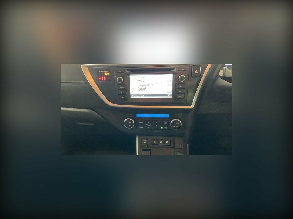 Toyota Auris 1.8 Vvt-h Excel Cvt Euro 5 Ss Grey #3