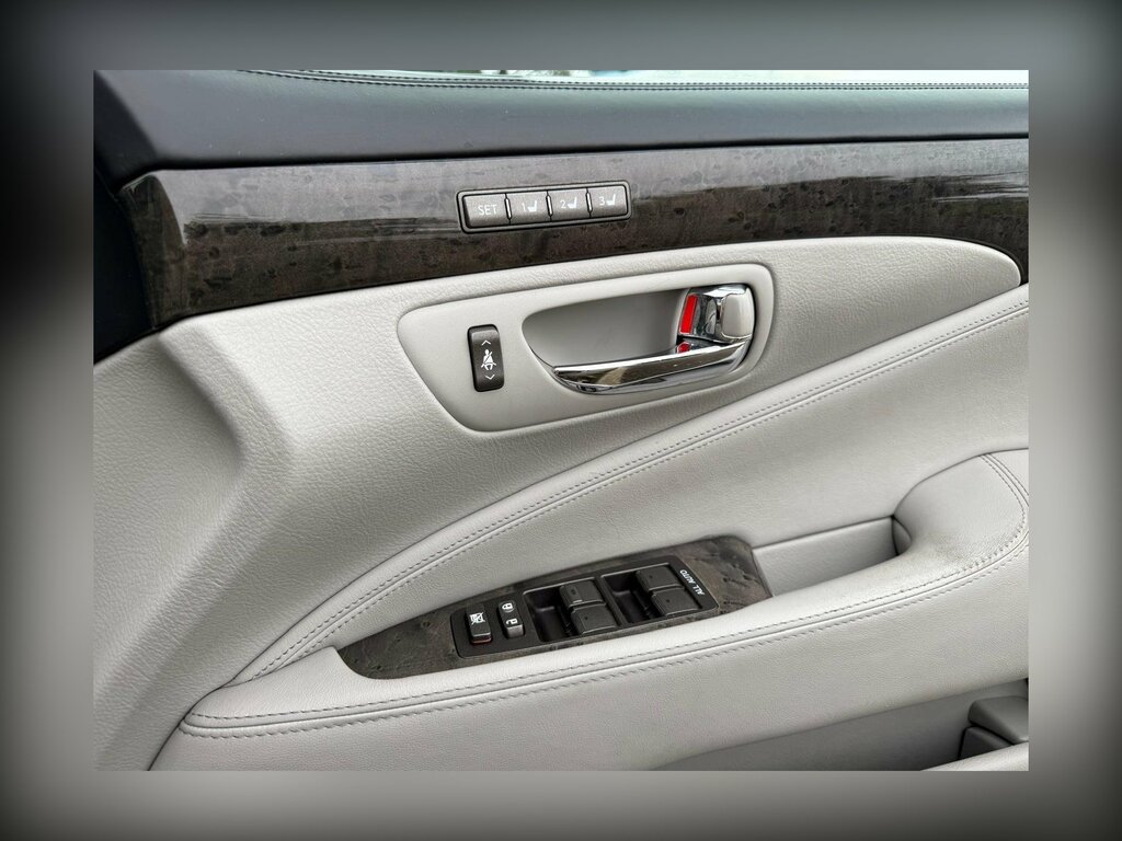 Lexus LS L Grey #20
