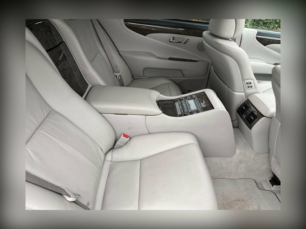 Lexus LS L Grey #17