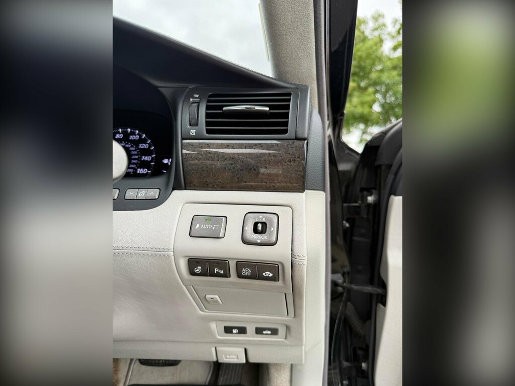 Lexus LS L Grey #23
