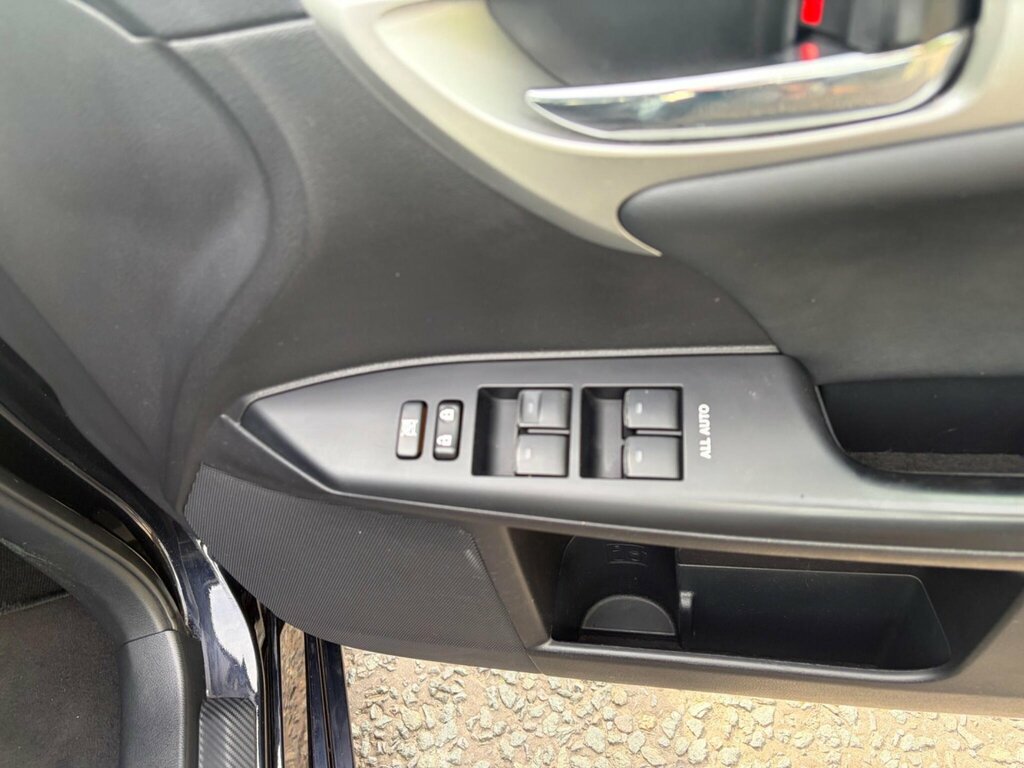 Lexus CT 1.8 200H Se-l Cvt Silver #13