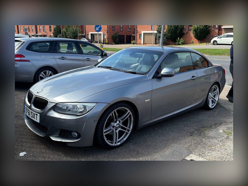 BMW 3 Series M Sport Black #1