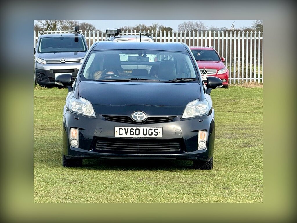 Toyota Prius 1.8 Vvt-h T Spirit Cvt Euro 5 Ss Black #3