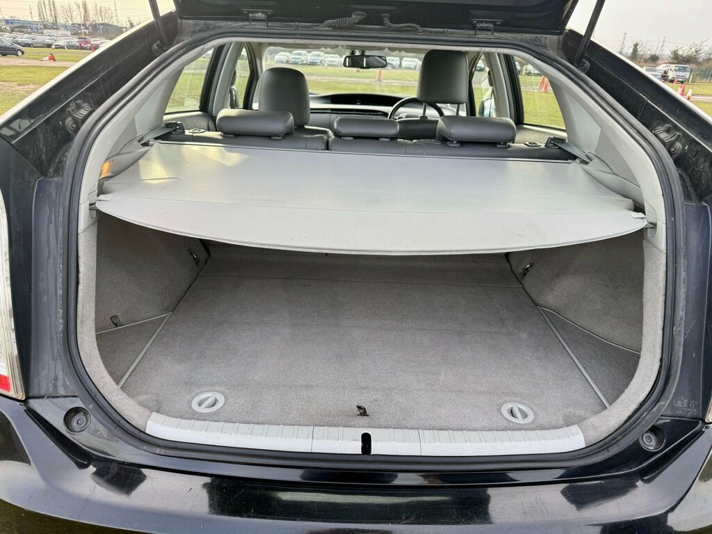 Toyota Prius 1.8 Vvt-h T4 Hatchback Silver #17