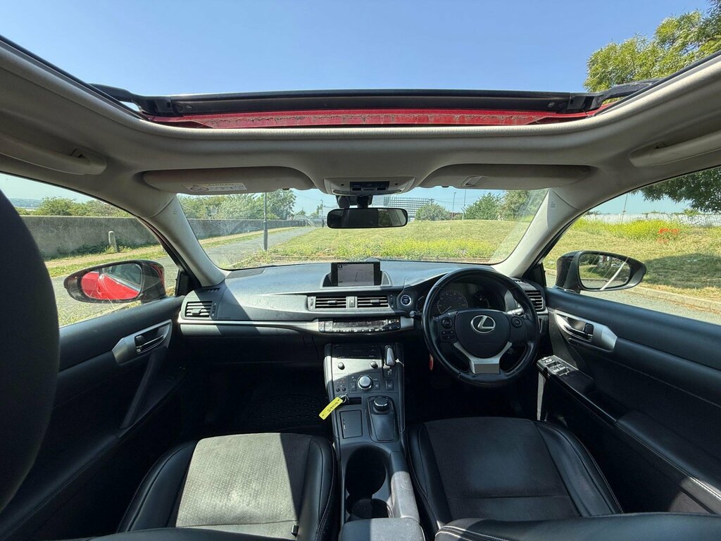 Lexus CT 1.8 200H Sport Hatchback Hybrid Cvt Eur Red