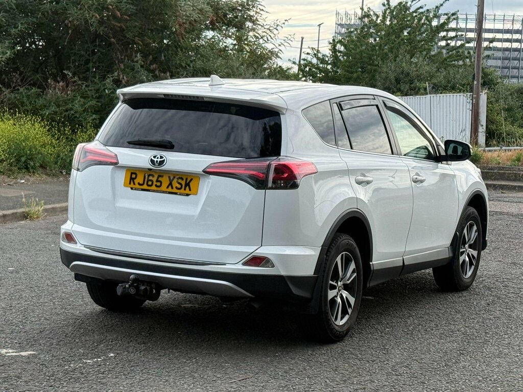 Toyota Rav 4 Rav4 Excel Hev Cvt White #8