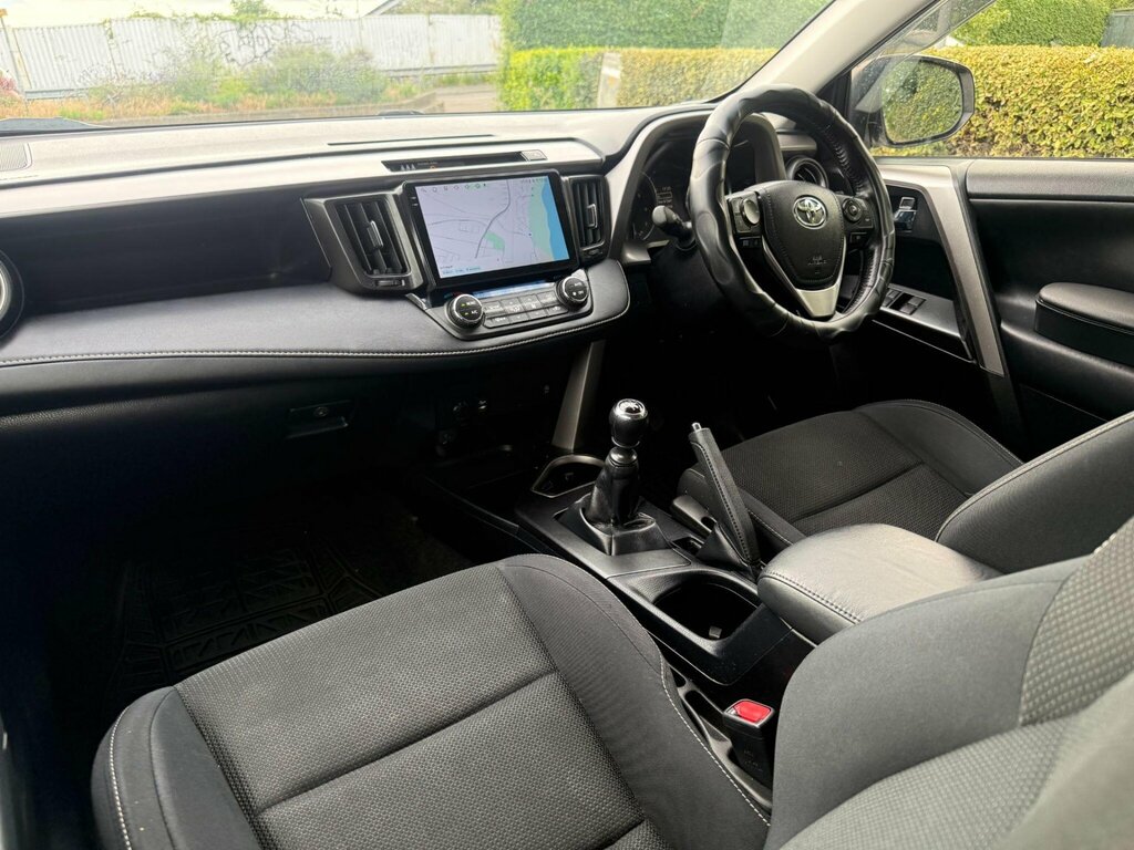 Toyota Rav 4 Rav4 Excel Hev Cvt White #12