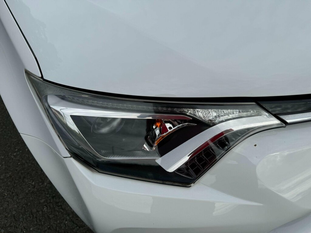 Toyota Rav 4 Rav4 Excel Hev Cvt White #27