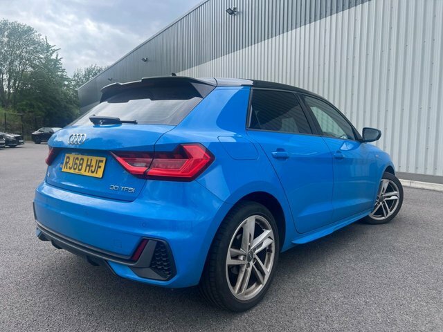 Audi A1 Tfsi 30 S Line RJ68HJF Blue #4