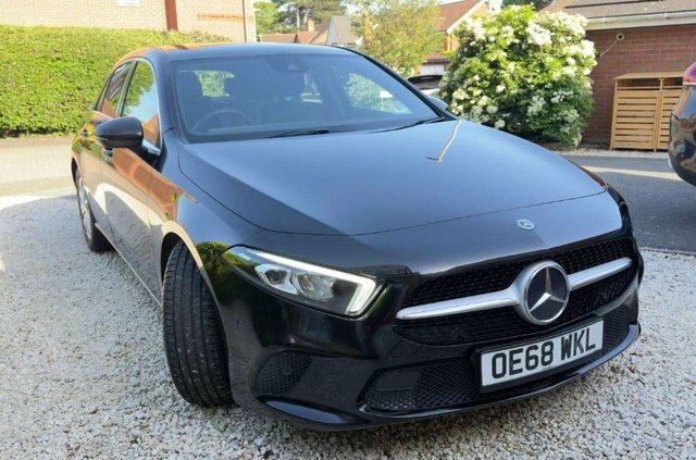Mercedes-Benz A Class A180 Sport Executive Hatchback Black