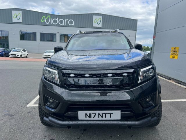 Nissan Navara Dci Tekna Pickup Double Black #6