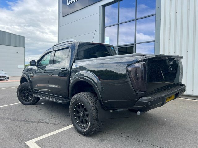 Nissan Navara Dci Tekna Pickup Double Black #2
