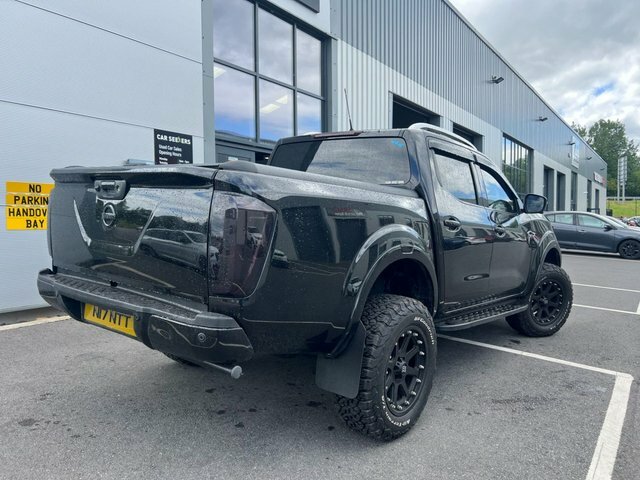 Nissan Navara Dci Tekna Pickup Double Black #4