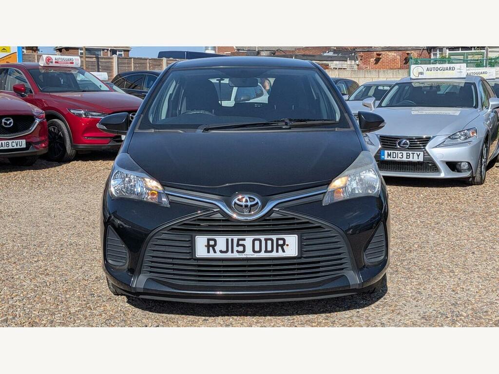 Toyota Yaris Petrol Black #4
