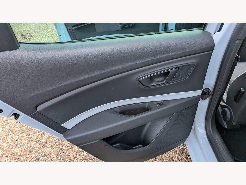 Seat Leon 2.0 Tdi Fr Technology 184 Bhp Blue #49