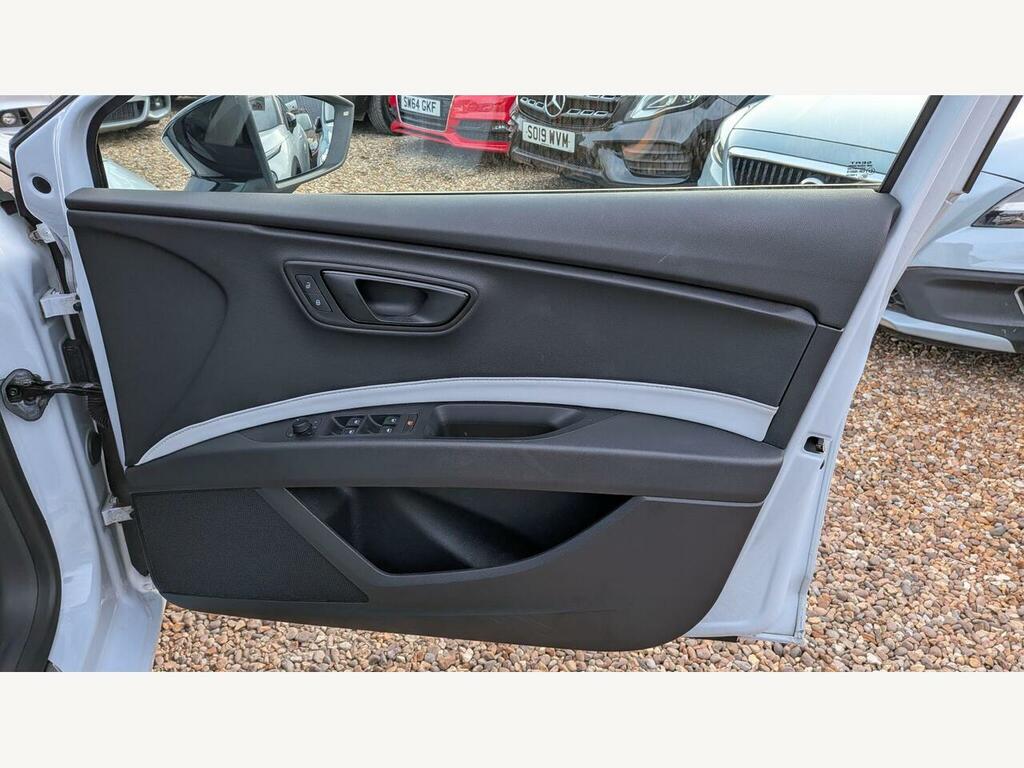 Seat Leon 2.0 Tdi Fr Technology 184 Bhp Blue #25