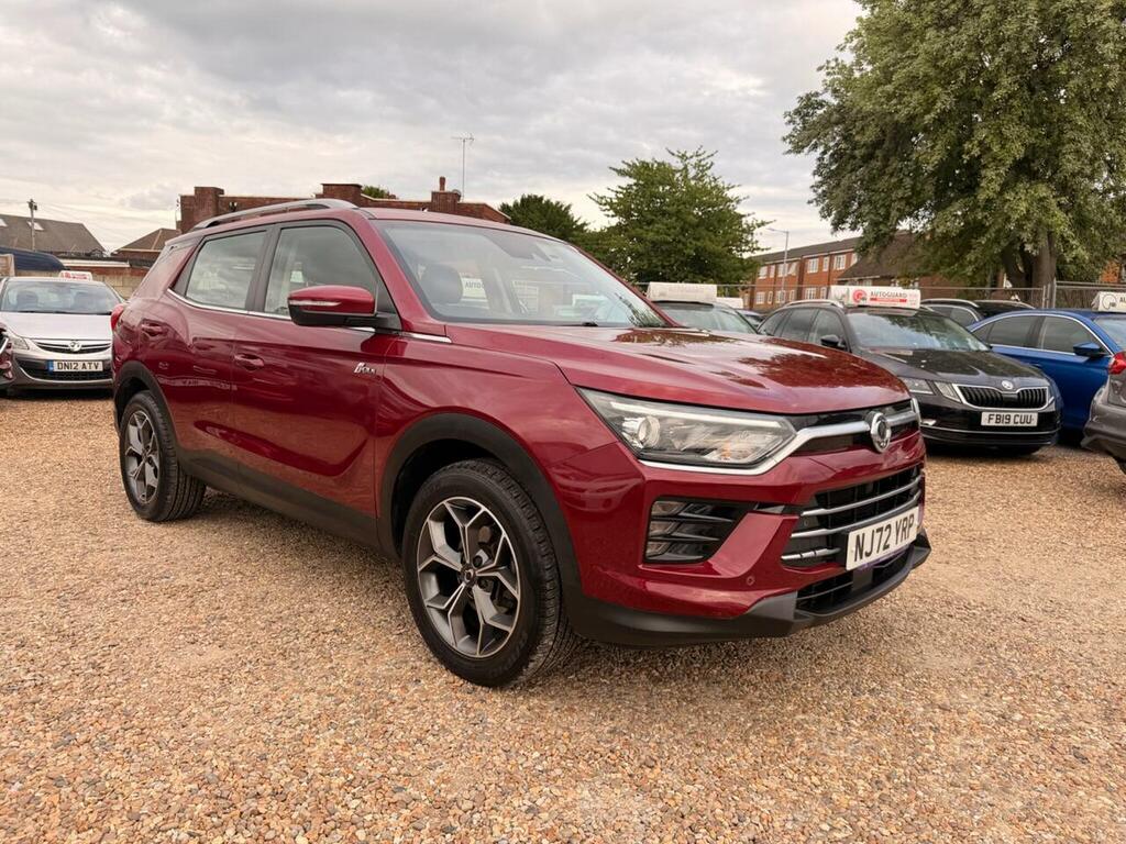 SsangYong Korando Korando Ventura E-motion White #16