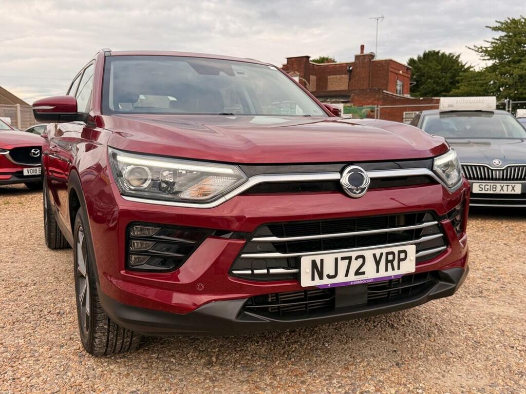 SsangYong Korando Korando Ventura E-motion White #18