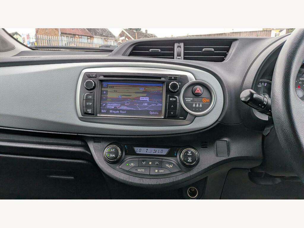 Toyota Yaris Hatchback Black #38