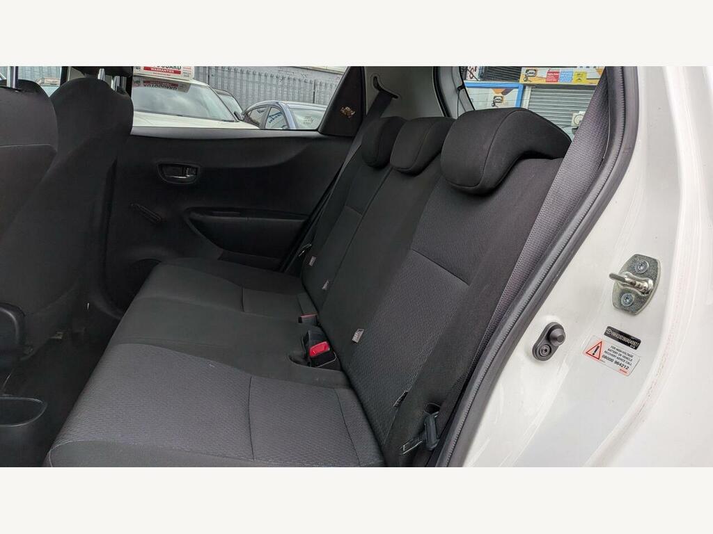 Toyota Yaris Hatchback Black #45