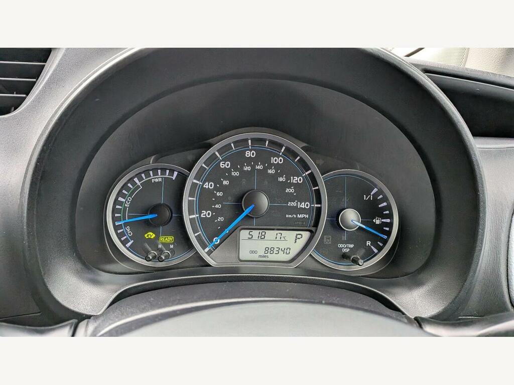 Toyota Yaris Hatchback Black #24