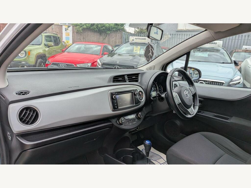 Toyota Yaris Hatchback Black #42