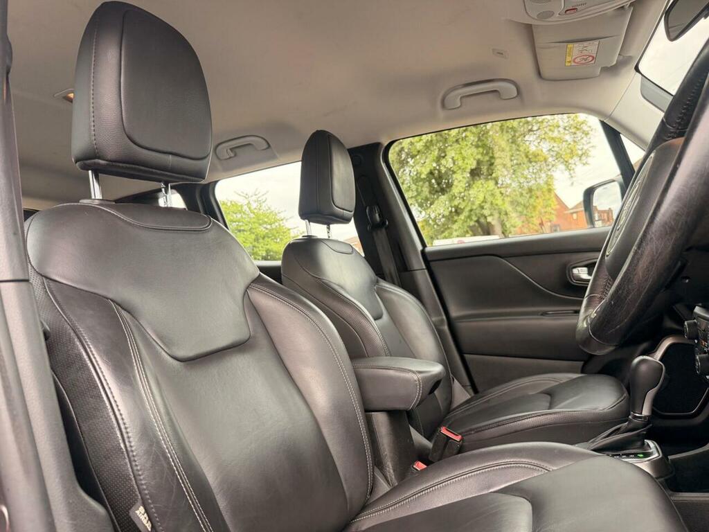 Jeep Renegade 1.0 T3 Gse Night Eagle II Black #25