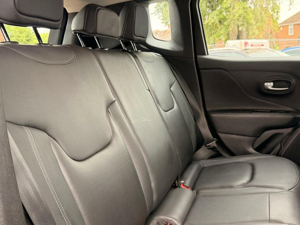 Jeep Renegade 1.0 T3 Gse Night Eagle II Black #24