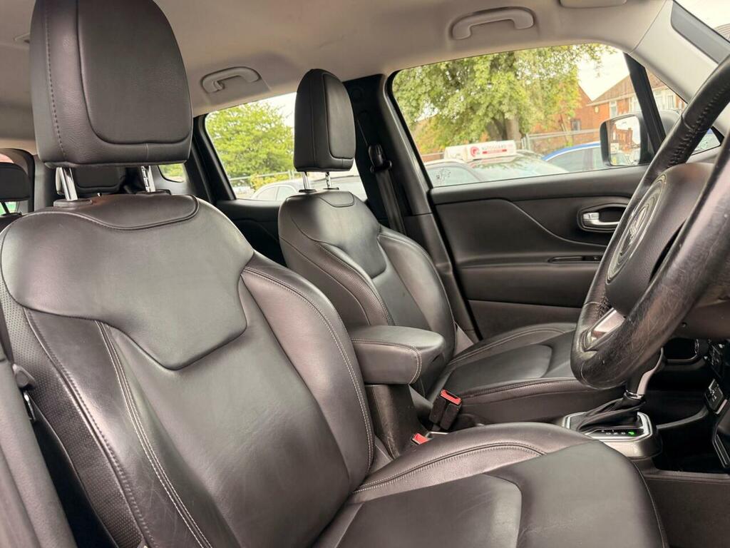 Jeep Renegade 1.0 T3 Gse Night Eagle II Black #28
