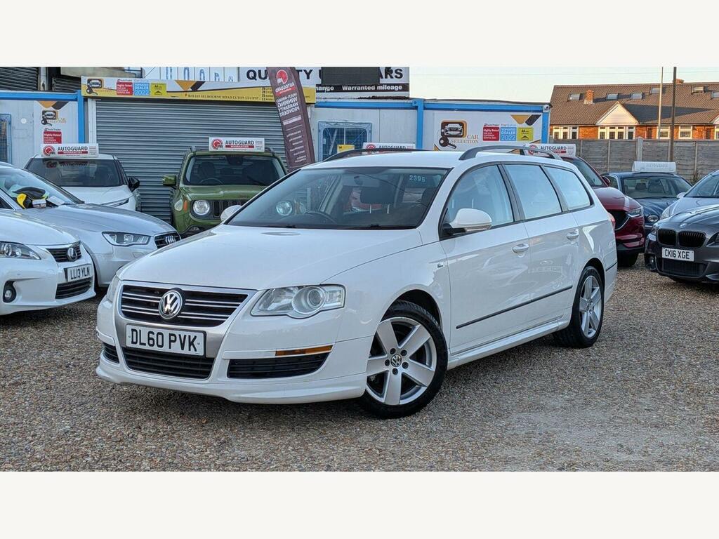 Volkswagen Passat Diesel White #2