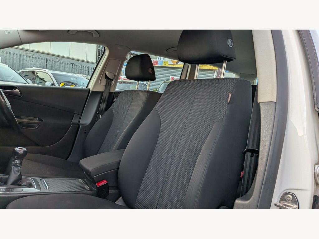 Volkswagen Passat 2.0 Tdi Bluemotion Tech Se Dsg Euro 5 Ss  #38