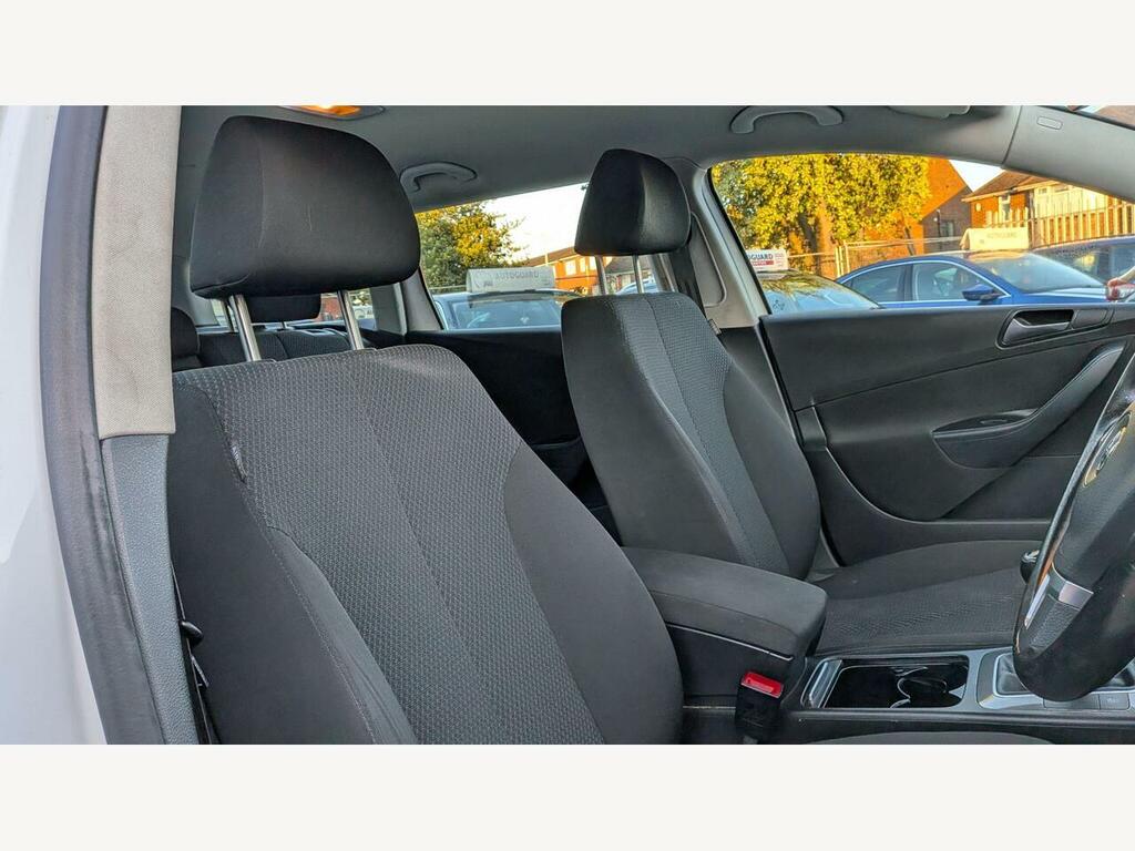 Volkswagen Passat 2.0 Tdi Bluemotion Tech Se Dsg Euro 5 Ss  #24