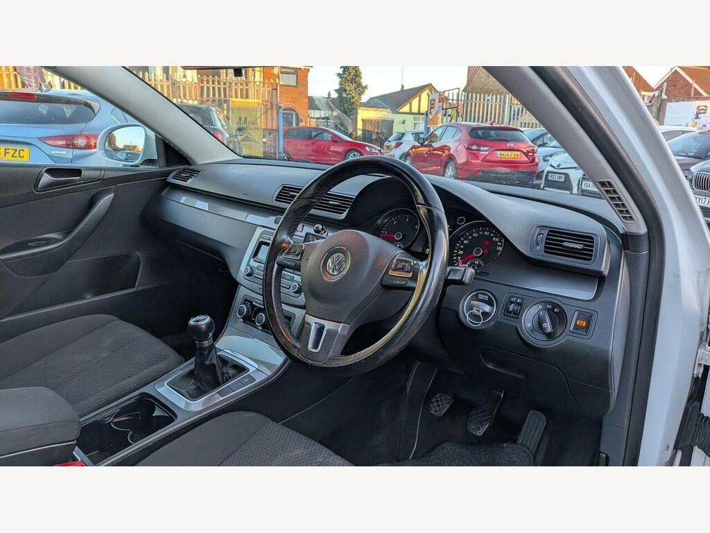 Volkswagen Passat 2.0 Tdi Bluemotion Tech Se Dsg Euro 5 Ss  #25