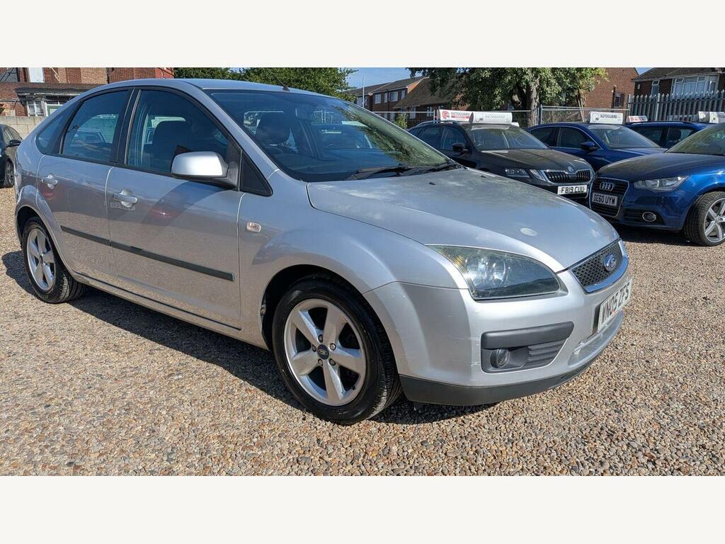 Ford Focus 1.6 LX Silver #14